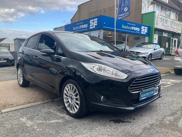 Ford Fiesta 1.0T EcoBoost Titanium Euro 5 (s/s) 5dr