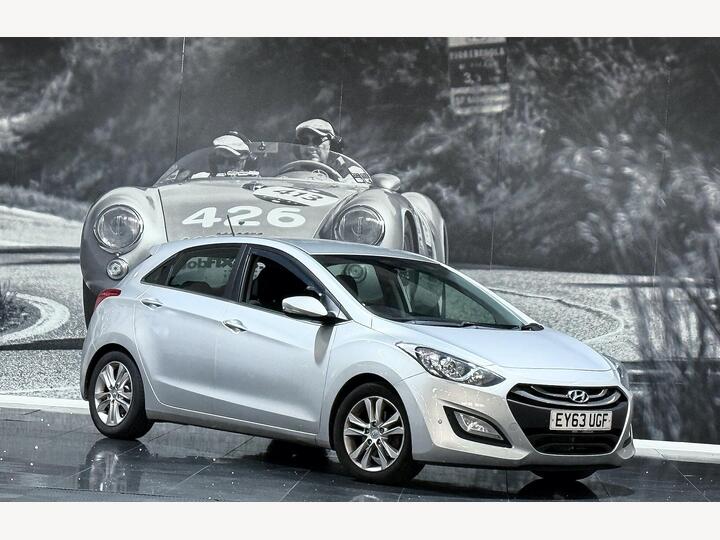Hyundai I30 1.6 CRDi Blue Drive Style Nav Euro 5 (s/s) 5dr