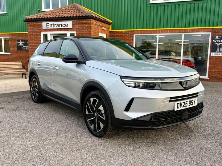 Vauxhall GRANDLAND 1.2 Ultimate E-DCT Euro 6 (s/s) 5dr