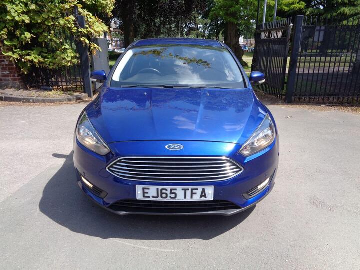 Ford Focus 1.0T EcoBoost Zetec Euro 6 (s/s) 5dr