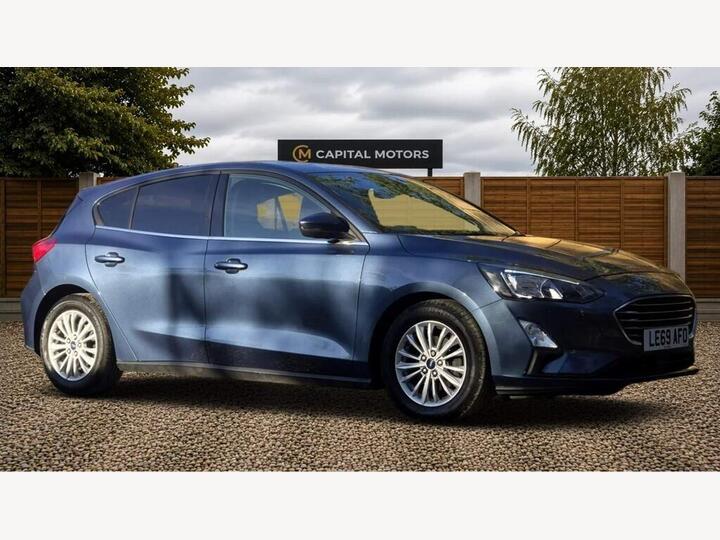 Ford Focus 1.0T EcoBoost Titanium Euro 6 (s/s) 5dr