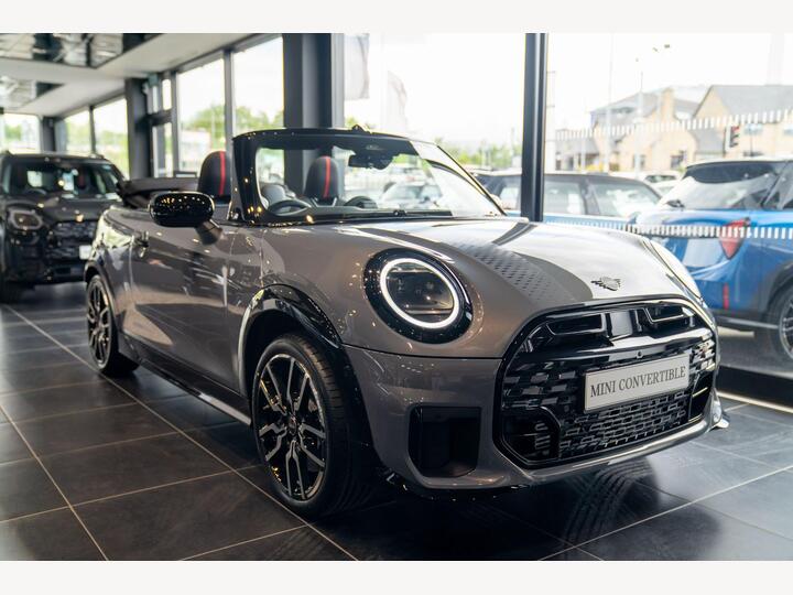 MINI Cooper Convertible 2.0S Sport Steptronic Euro 6 (s/s) 2dr