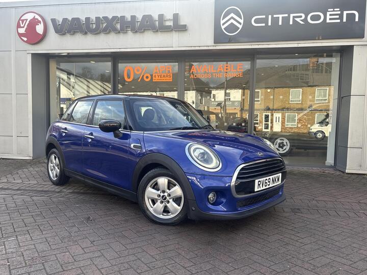 MINI Hatch 1.5 Cooper Classic Steptronic Euro 6 (s/s) 5dr