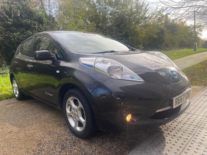 Nissan Leaf 30kWh Acenta Auto 5dr