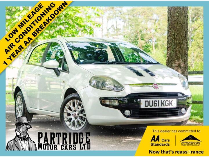 Fiat PUNTO EVO 1.2 My Life Euro 5 (s/s) 5dr Fiat PUNTO EVO 1.2 My Life Euro 5 (s/s) 5dr