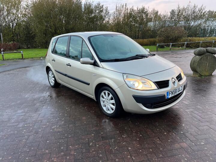 Renault Scenic 1.5 DCi Authentique 5dr Renault Scenic 1.5 DCi Authentique 5dr