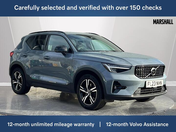 Volvo XC40 2.0 B3 MHEV Plus DCT Auto Euro 6 (s/s) 5dr