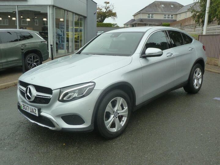 Mercedes-Benz GLC Coupe 2.1 GLC220d Sport (Premium Plus) Coupe G-Tronic 4MATIC Euro 6 (s/s) 5dr Mercedes-Benz GLC Coupe 2.1 GLC220d Sport (Premium Plus) Coupe G-Tronic 4MATIC Euro 6 (s/s) 5dr