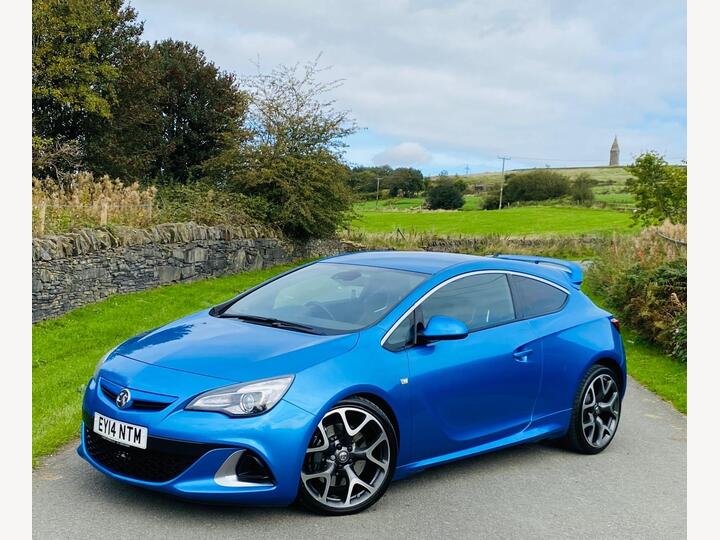 Vauxhall Astra GTC 2.0T VXR Euro 5 (s/s) 3dr