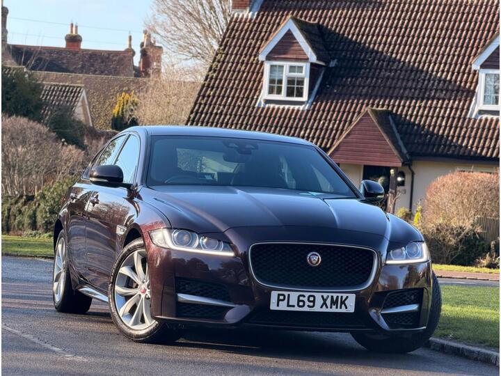 Jaguar XF 2.0d R-Sport Auto AWD Euro 6 (s/s) 4dr