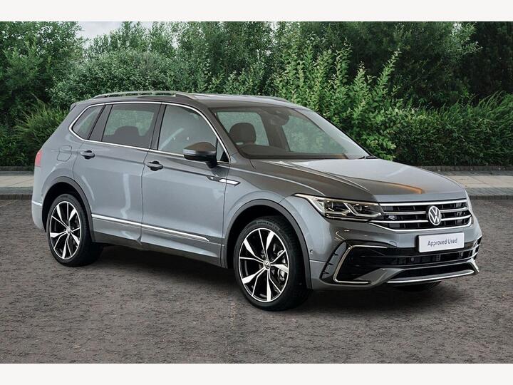 Volkswagen Tiguan Allspace 1.5 TSI R-Line DSG Euro 6 (s/s) 5dr Volkswagen Tiguan Allspace 1.5 TSI R-Line DSG Euro 6 (s/s) 5dr