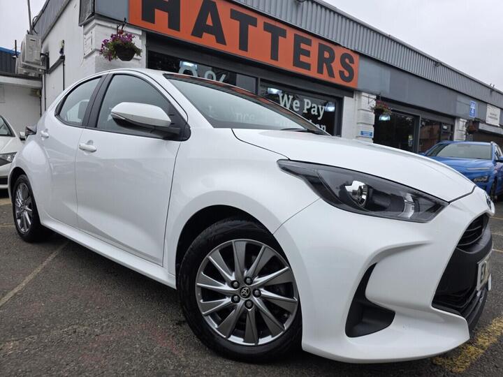 Toyota YARIS 1.5 VVT-h Icon E-CVT Euro 6 (s/s) 5dr