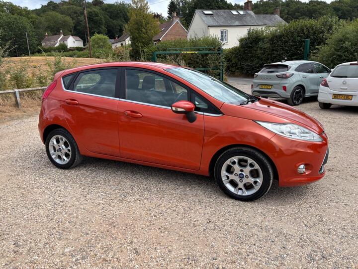 Ford Fiesta 1.25 Zetec 5dr
