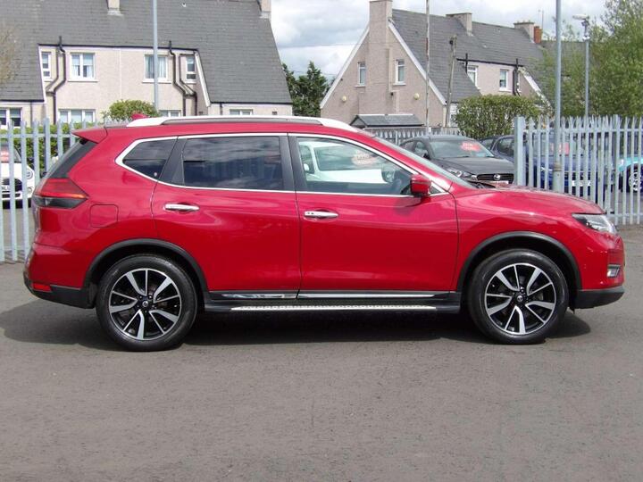 Nissan X-TRAIL 1.6 DCi Tekna 4WD Euro 6 (s/s) 5dr
