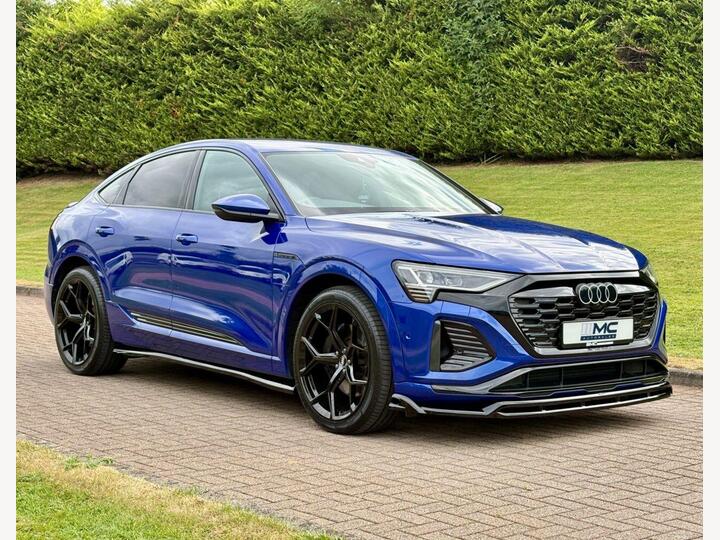 Audi Q8 E-TRON 55 S Line Sportback Auto Quattro 5dr 114kWh (11kW Charger)