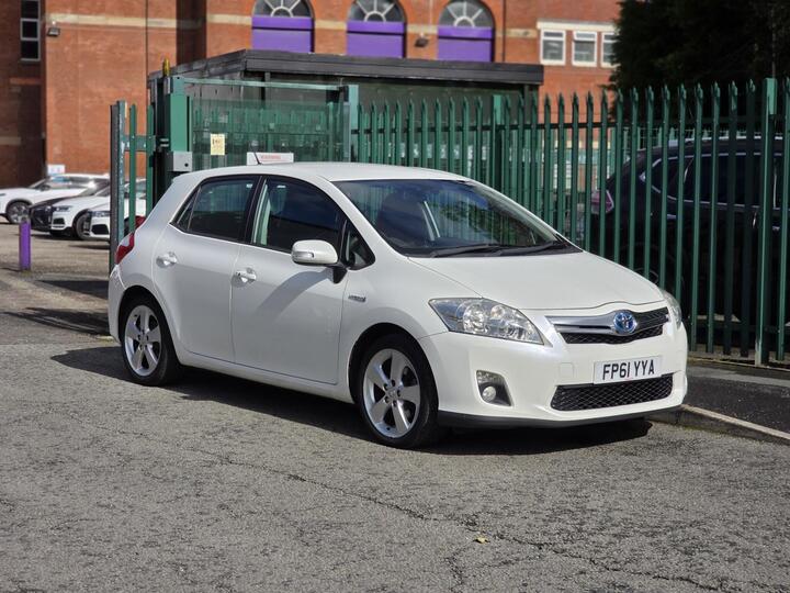 Toyota Auris 1.8 VVT-h T Spirit CVT Euro 5 (s/s) 5dr