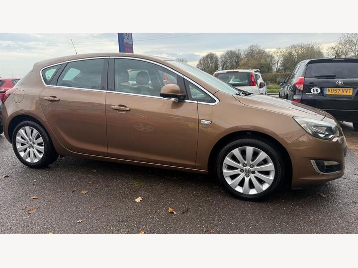 Vauxhall Astra 1.6 16v Elite Euro 5 5dr