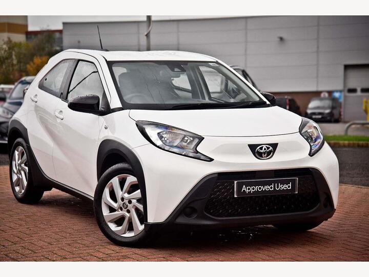 Toyota Aygo X 1.0 VVT-i Pure Euro 6 (s/s) 5dr Toyota Aygo X 1.0 VVT-i Pure Euro 6 (s/s) 5dr
