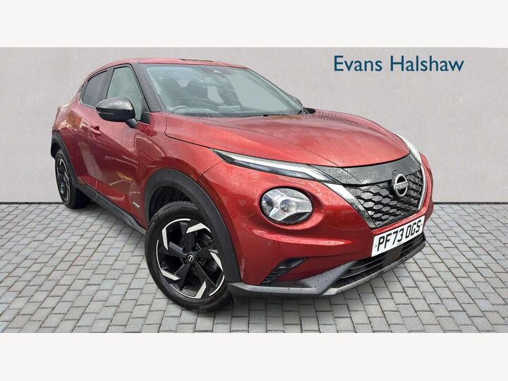Nissan JUKE HATCHBACK 1.6 N-Connecta Auto Euro 6 5dr