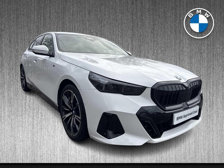 BMW 5 Series 2.0 520i MHT M Sport Pro Steptronic Euro 6 (s/s) 4dr