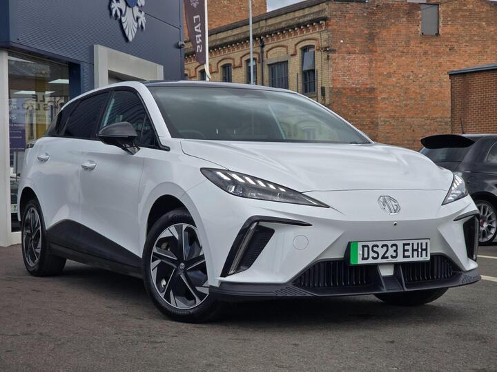 MG MG4 64kWh Trophy Long Range Auto 5dr
