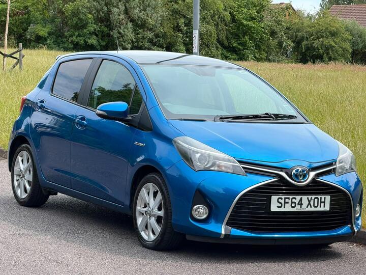 Toyota Yaris 1.5 VVT-h Excel E-CVT Euro 6 5dr (15in Alloy)