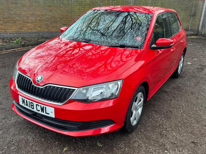 Skoda Fabia 1.0 TSI SE DSG Euro 6 (s/s) 5dr Skoda Fabia 1.0 TSI SE DSG Euro 6 (s/s) 5dr