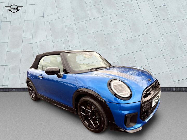 MINI Cooper Convertible 2.0S Sport Steptronic Euro 6 (s/s) 2dr MINI Cooper Convertible 2.0S Sport Steptronic Euro 6 (s/s) 2dr