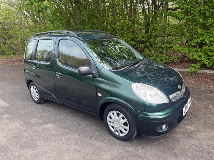 Toyota Yaris Verso 1.3 VVT-i T Spirit 5dr