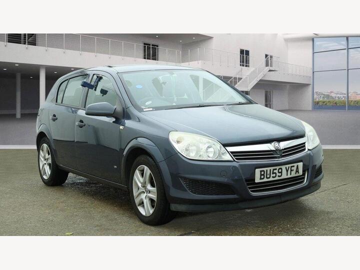Vauxhall Astra 1.8i 16v Club 5dr