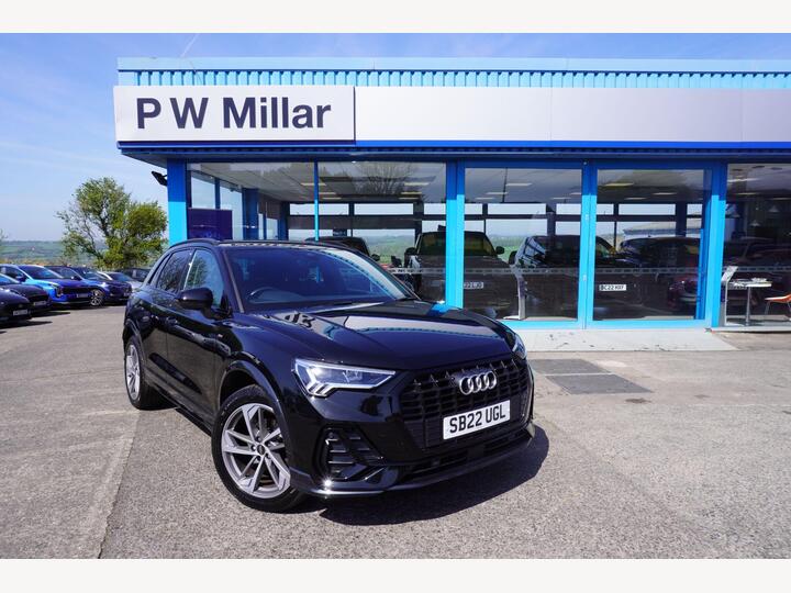 Audi Q3 1.5 TFSI CoD 35 Black Edition S Tronic Euro 6 (s/s) 5dr