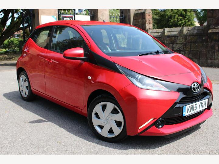 Toyota AYGO 1.0 VVT-i X-play Euro 5 5dr Euro 5