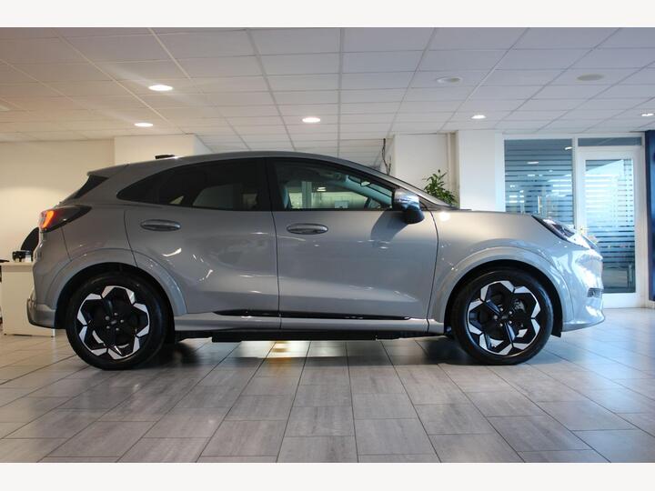 Ford Puma Gen-E Standard Range 43kWh Premium Auto 5dr