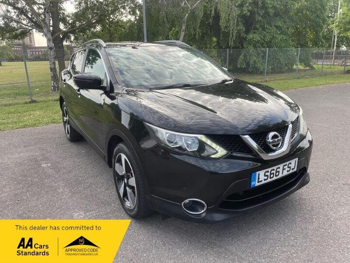 Nissan Qashqai 1.2 DIG-T N-Connecta XTRON 2WD Euro 6 (s/s) 5dr