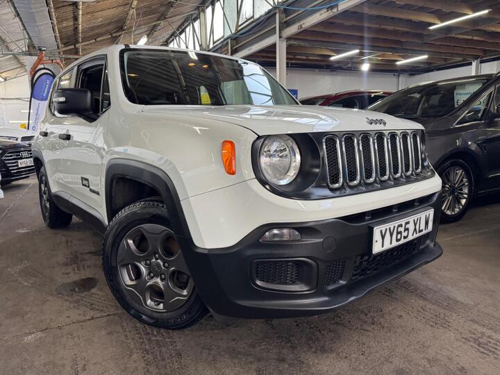Jeep Renegade 1.6 E-TorQ Sport Euro 6 (s/s) 5dr Jeep Renegade 1.6 E-TorQ Sport Euro 6 (s/s) 5dr