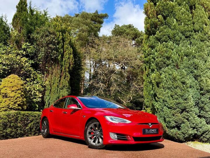 Tesla Model S (Dual Motor) Performance Auto 4WD 5dr (Ludicrous) Tesla Model S (Dual Motor) Performance Auto 4WD 5dr (Ludicrous)