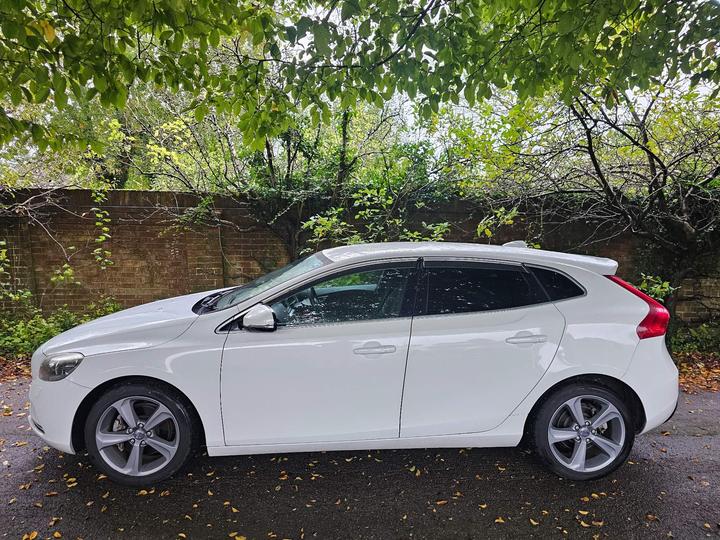 Volvo V40 1.6 T4 SE Lux Nav Powershift Euro 5 (s/s) 5dr