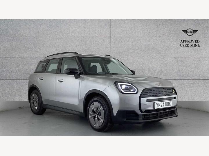 MINI Countryman SE 66.5kWh Classic Auto ALL4 5dr MINI Countryman SE 66.5kWh Classic Auto ALL4 5dr