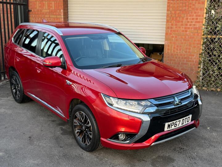 Mitsubishi Outlander 2.0h 12kWh 4h CVT 4WD Euro 6 (s/s) 5dr