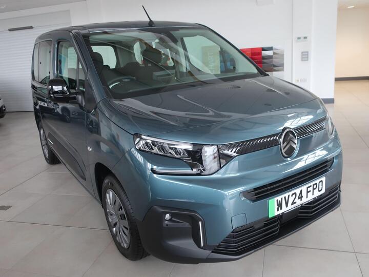 Citroen E-Berlingo 52kWh PLUS M Auto 5dr (7.4kW Charger) Citroen E-Berlingo 52kWh PLUS M Auto 5dr (7.4kW Charger)