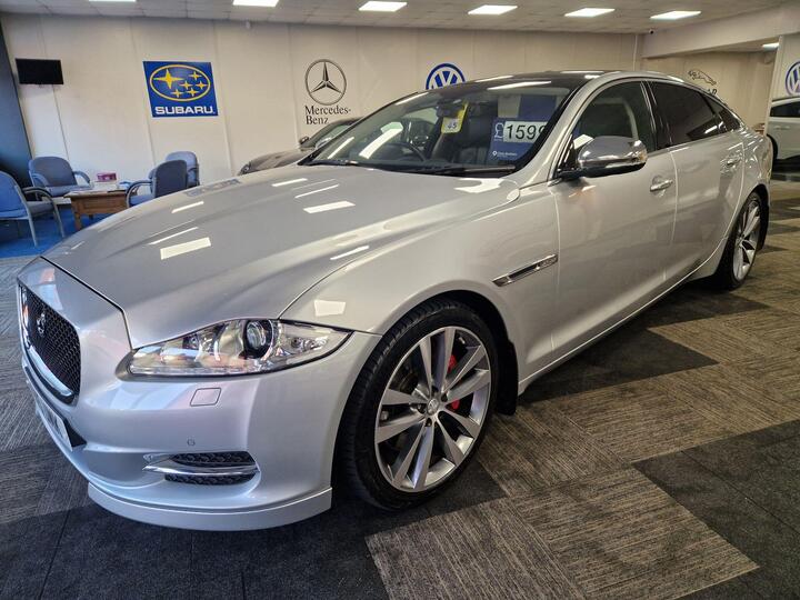 Jaguar XJ 3.0d V6 Portfolio Auto Euro 5 (s/s) 4dr (LWB)