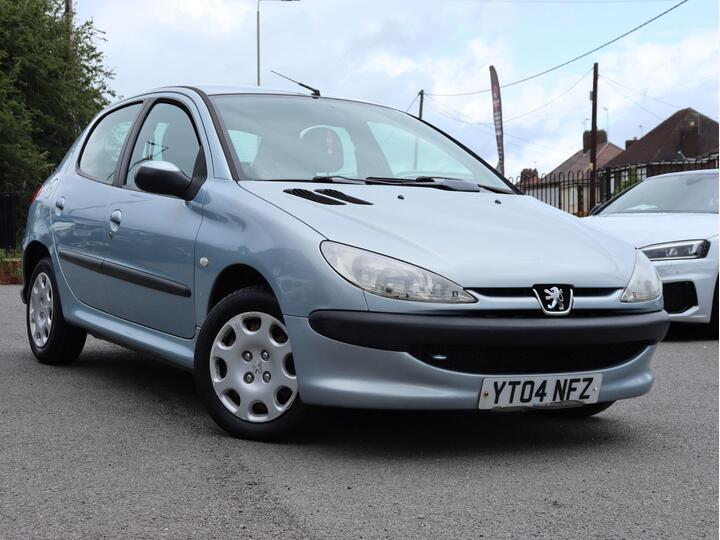 Peugeot 206 1.4 8v S 5dr (a/c)