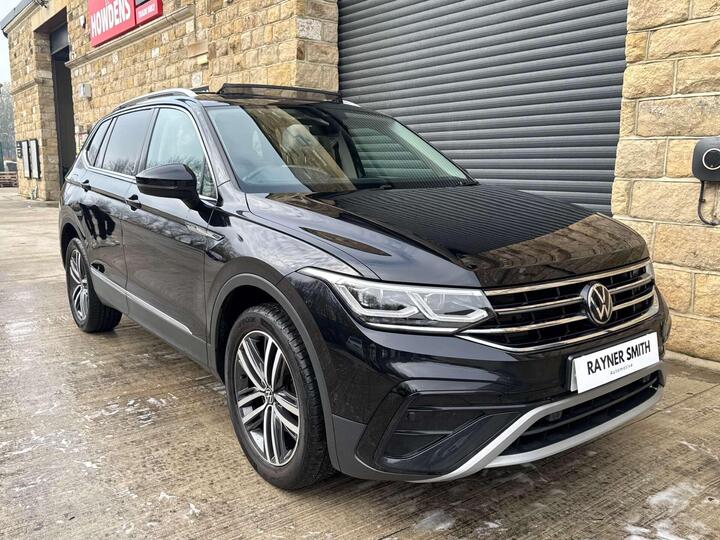 Volkswagen TIGUAN 1.5 TSI Elegance DSG Euro 6 (s/s) 5dr