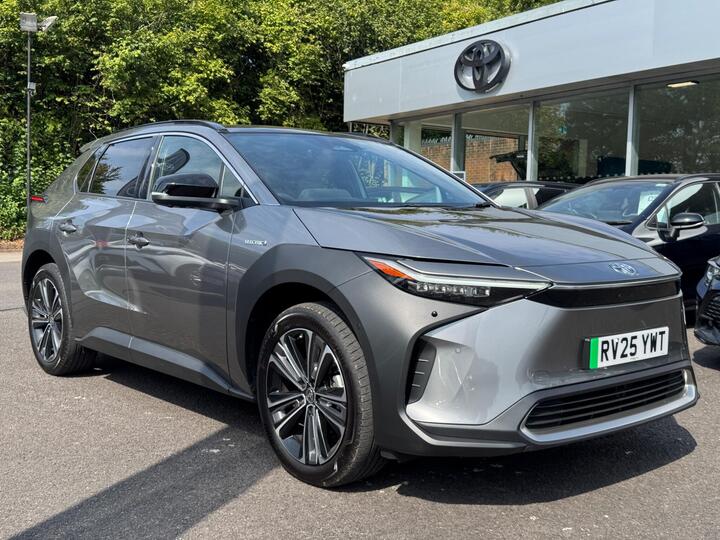 Toyota BZ4X 71.4kWh Vision Auto 5dr (11kW OBC) Toyota BZ4X 71.4kWh Vision Auto 5dr (11kW OBC)