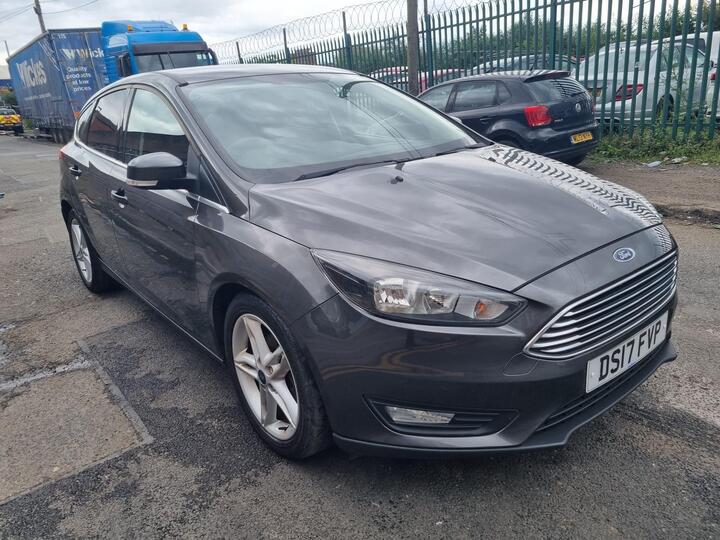 Ford Focus 1.0T EcoBoost Zetec Edition Euro 6 (s/s) 5dr