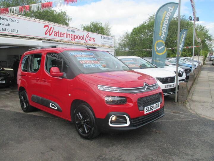 Citroen Berlingo 1.2 PureTech Flair M MPV Euro 6 (s/s) 5dr Citroen Berlingo 1.2 PureTech Flair M MPV Euro 6 (s/s) 5dr
