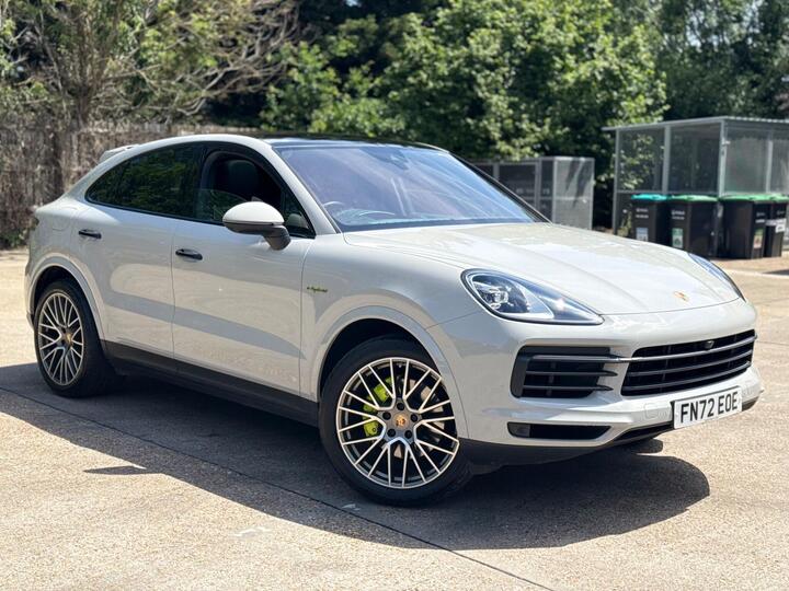Porsche Cayenne 3.0 V6 E-Hybrid 17.9kWh Platinum Edition TiptronicS 4WD Euro 6 (s/s) 5dr (3.6kW Charger)