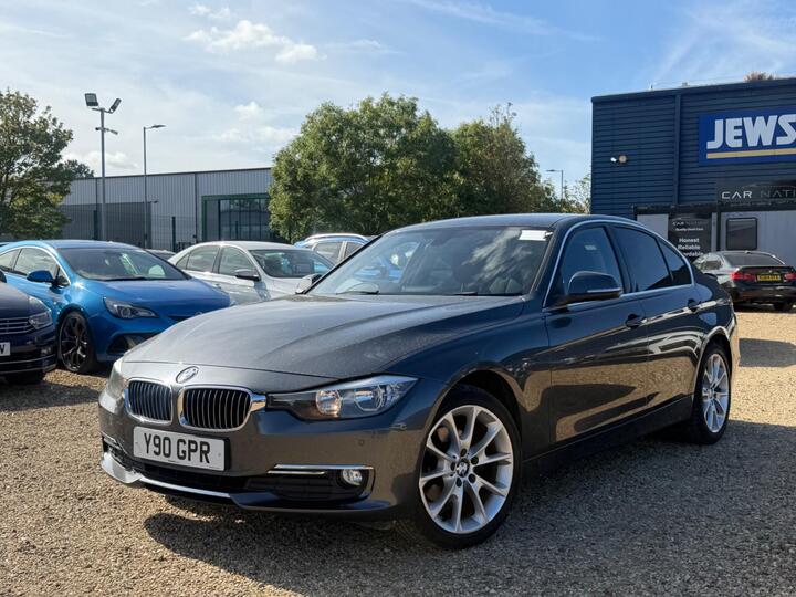 BMW 3 Series 2.0 320d Luxury Euro 5 (s/s) 4dr