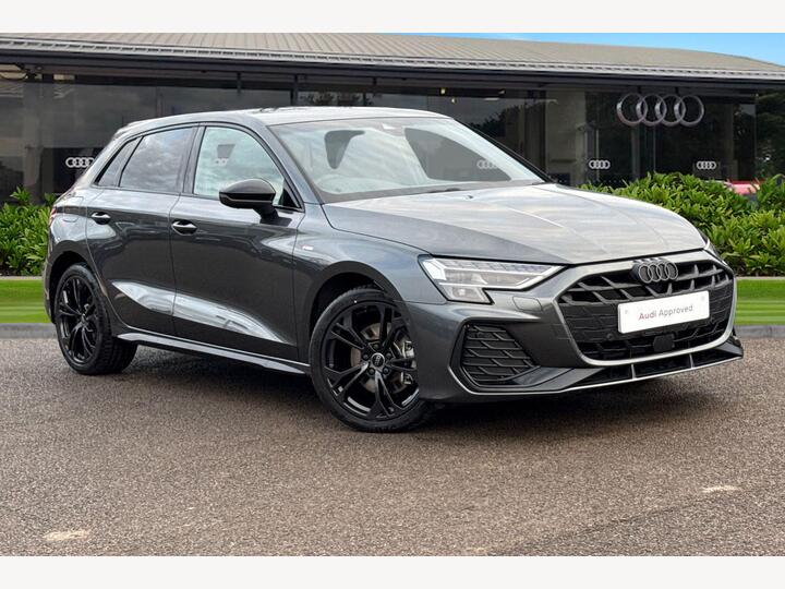 Audi A3 Sportback 1.5 TFSIe 40 Black Edition Sportback S Tronic Euro 6 (s/s) 5dr 17.9kWh