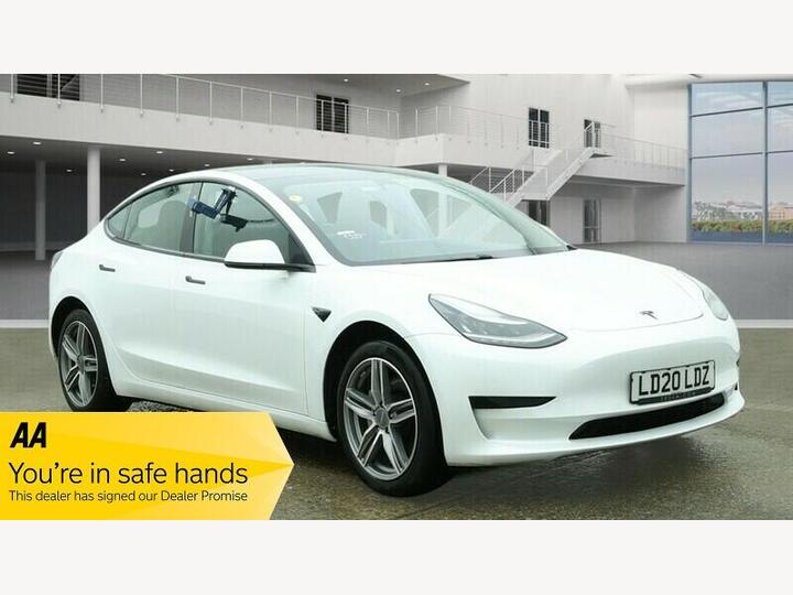 Tesla Model 3 Standard Range Plus Auto RWD 4dr